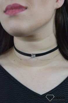 Naszyjnik typu choker koniczynka z cyrkoniami DIA-NSZ-4351-925. Naszyjnik ze skórki posiada koniczynkę z ozdobnym łańcuszkiem wykonane z najwyższej jakości srebra próby 925 (3).JPG