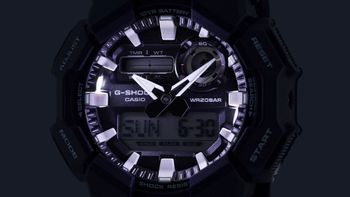 Zegarek Casio G-Shock GA-010-1AER. Zegarek z długoletnią baterią. Zegarek wstrząsoodporny. Zegarek z czasami światowymi. Męski zegarek G-Shock na prezent. 3.jpg