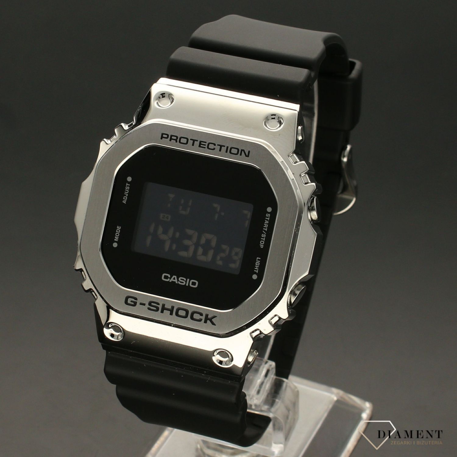 GM-5600-1ER GM5600 CASIOメタルG-SHOCK メンズ | cubeselection.com