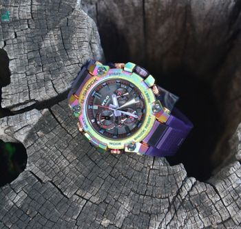 Zegarek męski G-SHOCK Casio METAL TWISTED G AURORA OVAL MTG-B3000PRB-1AER z kolekcji zegarków męskich Casio G-Shock. Zegarki G-shock wyposażony jest w touch solarsolar powered (9).JPG