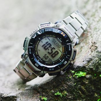 Zegarek męski ProTrek Casio Solar Digital PRG-340T-7ER na bransolecie tytanowy.  Zegarek Casio sportowy. Zegarek z wysokościomierzem, barometrem, termometrem. Zegarek w góry z kompasem. Zegarek na prezent.10.jpg